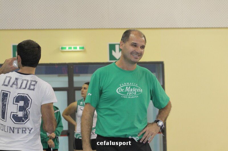 111030 volley 201_tn.jpg
